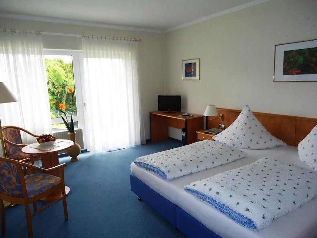 Hotel Kurallee Мерсбург Екстер'єр фото